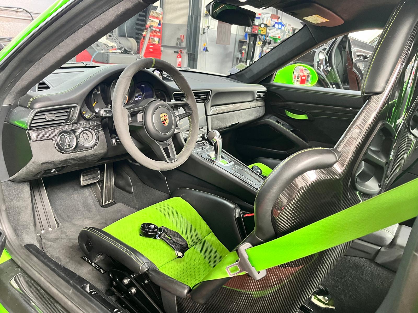 Nettoyage intérieur détaillé